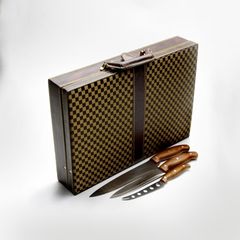 НОЖИ НАБОР В ДИПЛОМАТЕ MAYER&BOCH MB-23055